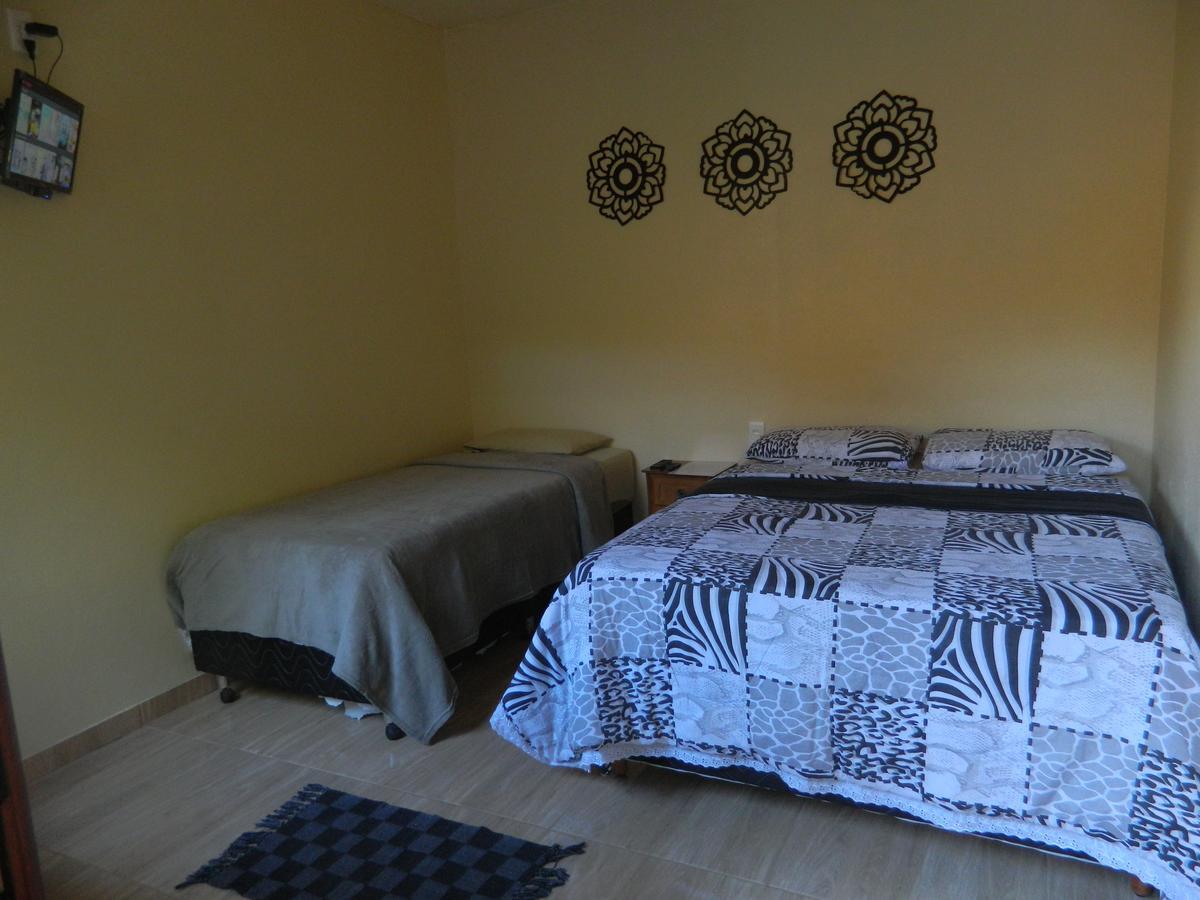 Hospedaria Raízes Da Serra